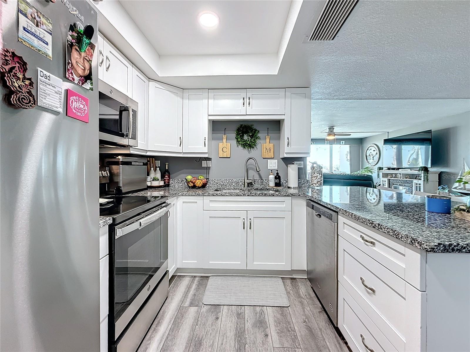 500 TREASURE ISLAND CSWY #207, TREASURE ISLAND, FL, 33706