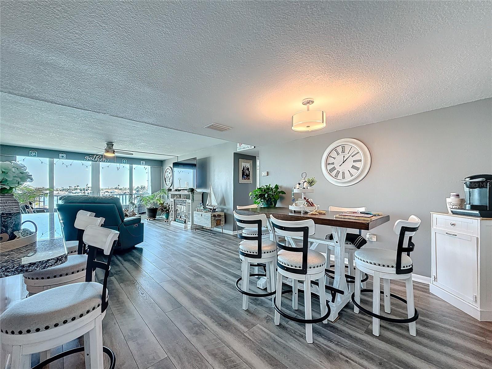 500 TREASURE ISLAND CSWY #207, TREASURE ISLAND, FL, 33706
