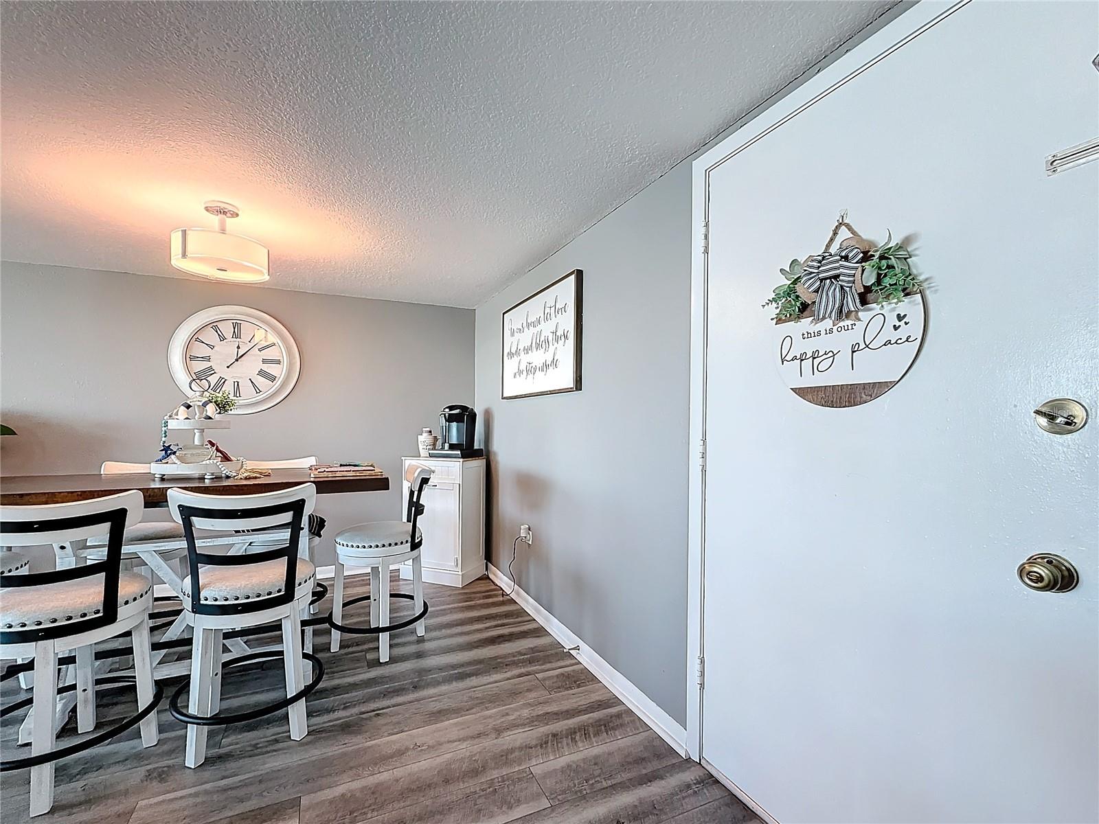 500 TREASURE ISLAND CSWY #207, TREASURE ISLAND, FL, 33706