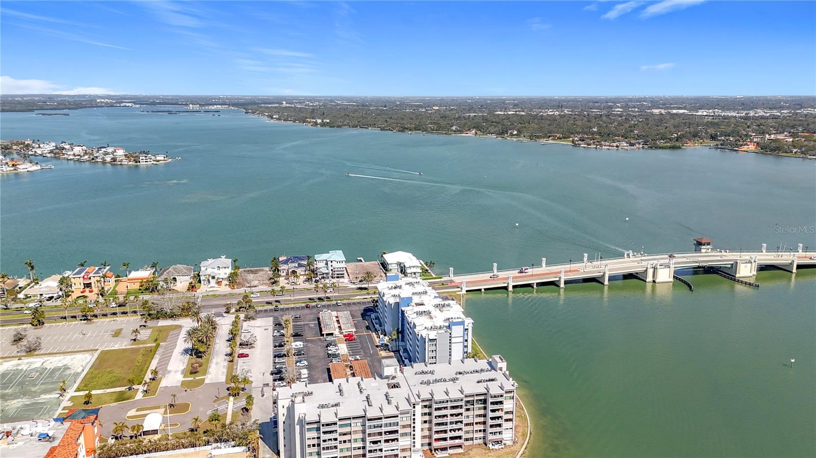 500 TREASURE ISLAND CSWY #207, TREASURE ISLAND, FL, 33706