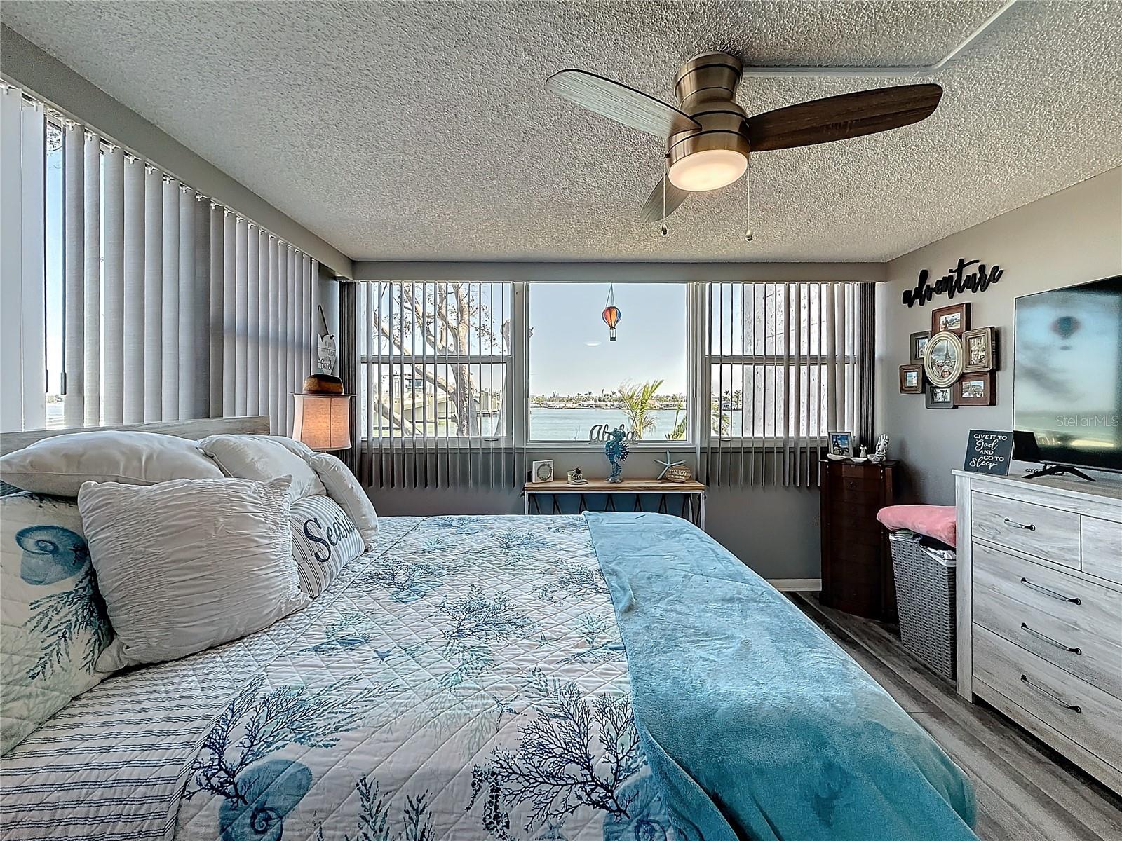 500 TREASURE ISLAND CSWY #207, TREASURE ISLAND, FL, 33706