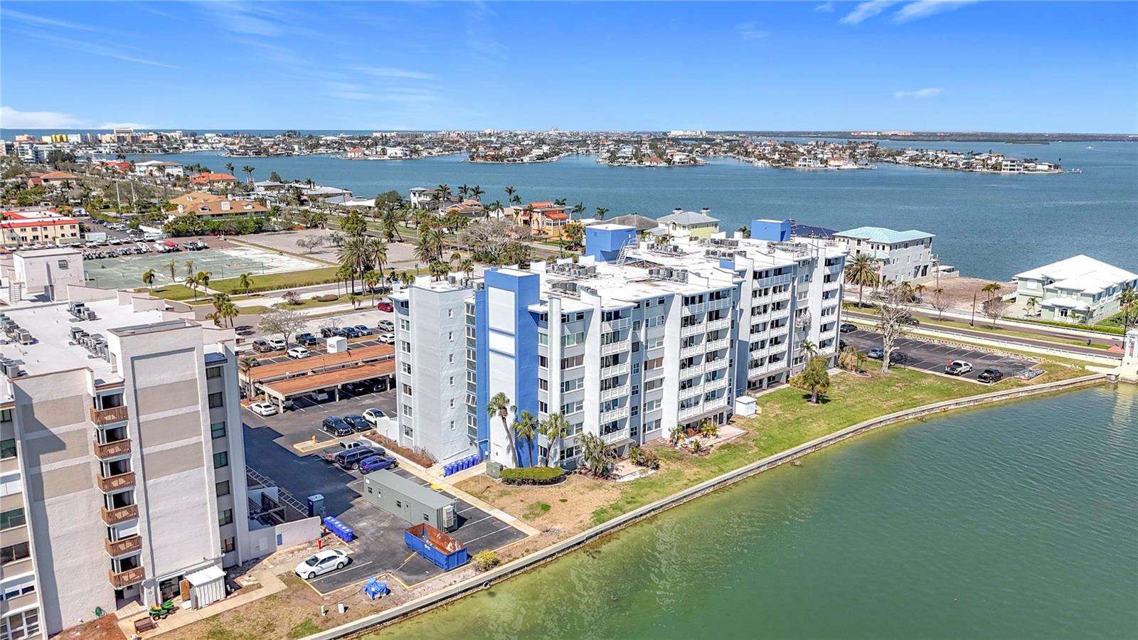 500 TREASURE ISLAND CSWY #207, TREASURE ISLAND, FL, 33706