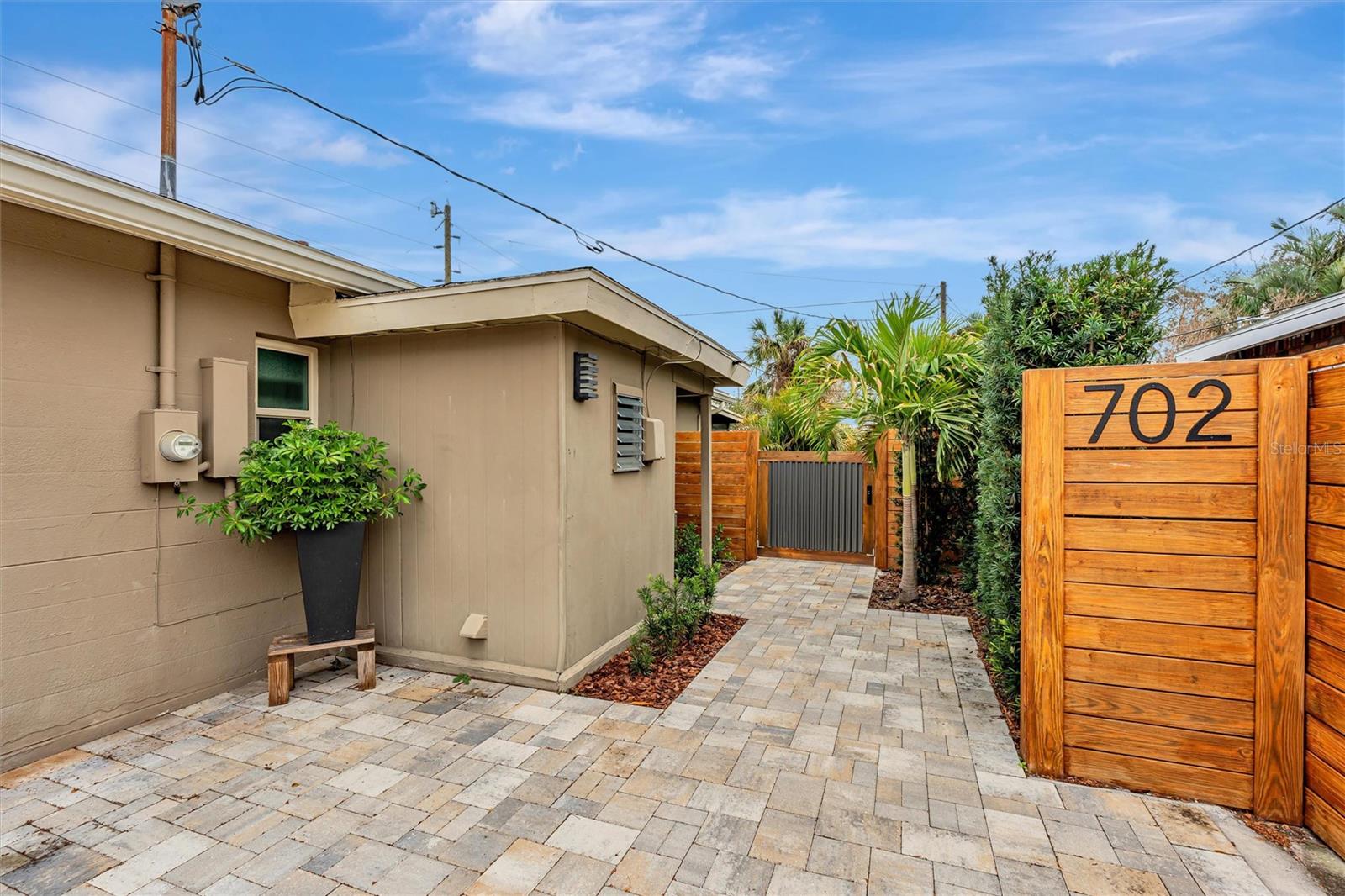 702 59TH ST S, GULFPORT, FL, 33707