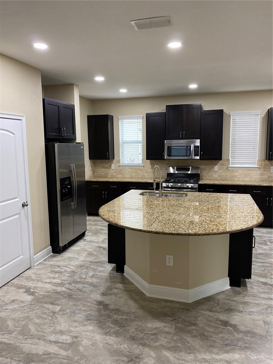 5406 FISHHAWK RIDGE DR, LITHIA, FL, 33547