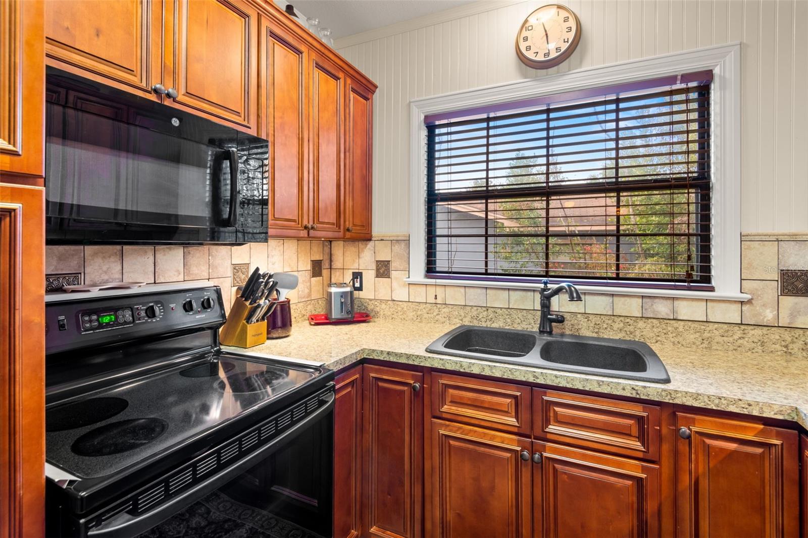 37713 FLORIDA AVE, DADE CITY, FL, 33525