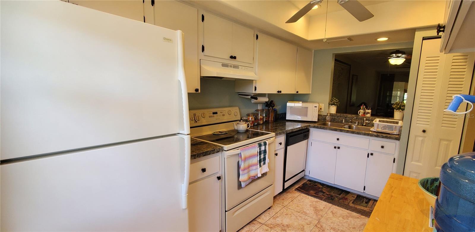 11204 PEMBRIDGE CT #5, PORT RICHEY, FL, 34668