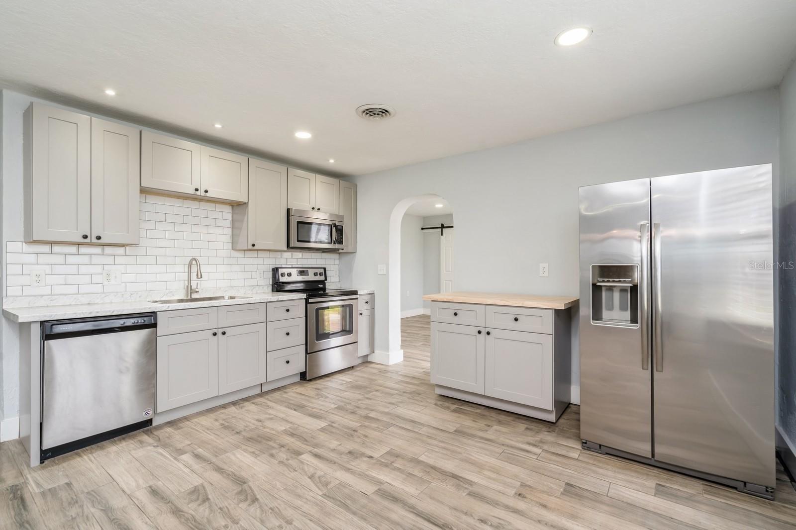 112 ROSE ST, VENICE, FL, 34293