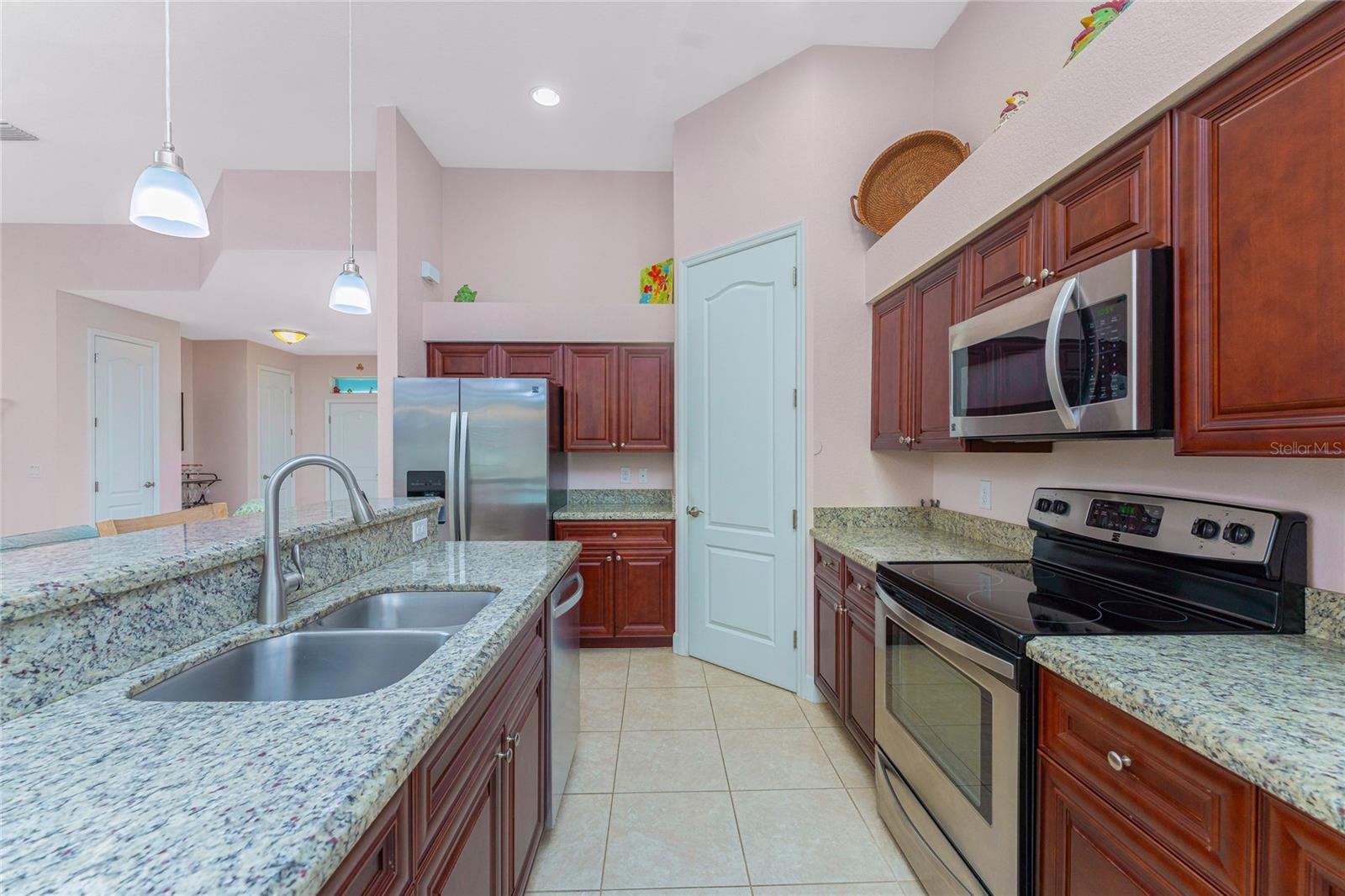59 LONG MEADOW LN, ROTONDA WEST, FL, 33947