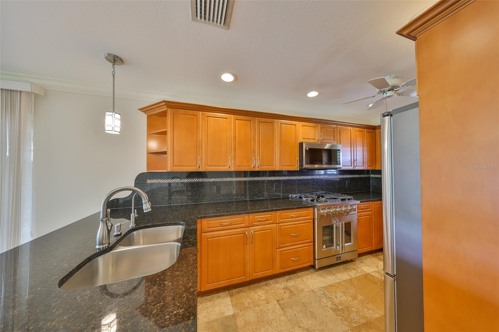 8940 PARK BLVD #8940A, SEMINOLE, FL, 33777