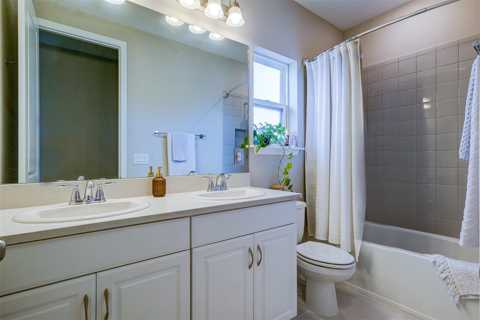 8292 SHOOTING STAR RD, SARASOTA, FL, 34241