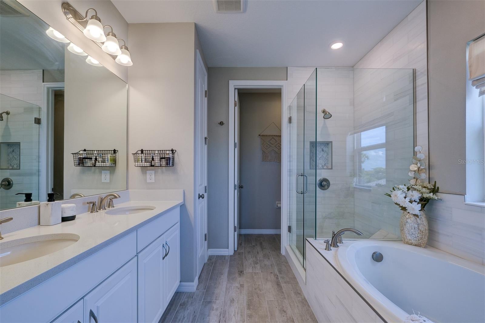 8292 SHOOTING STAR RD, SARASOTA, FL, 34241