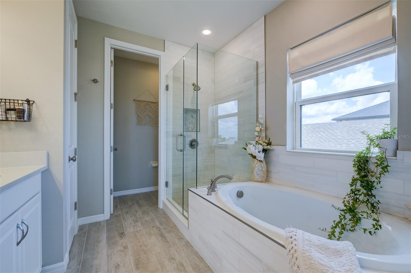 8292 SHOOTING STAR RD, SARASOTA, FL, 34241