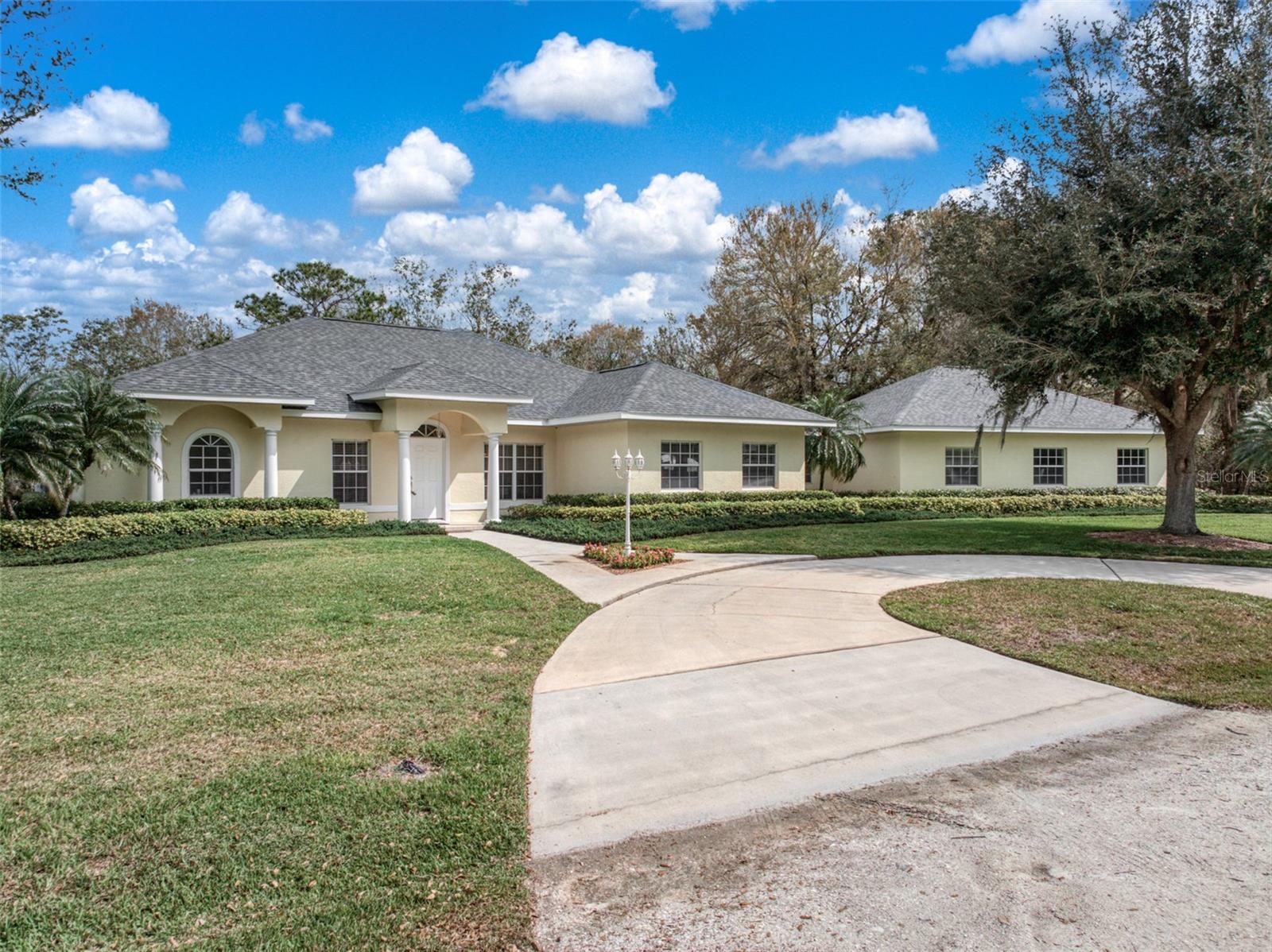 2524 N MOHAWK DR E, AVON PARK, FL, 33825