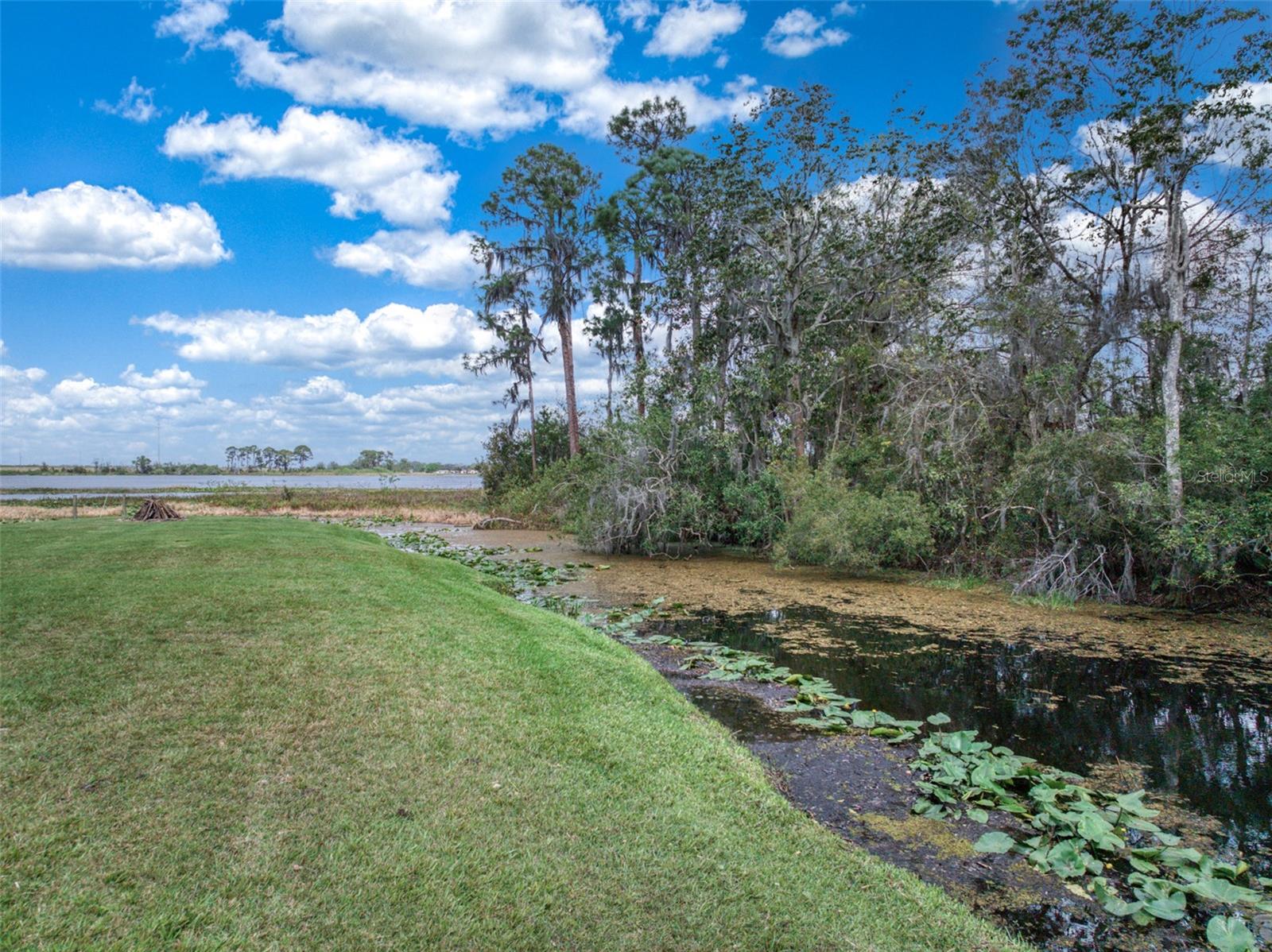 2524 N MOHAWK DR E, AVON PARK, FL, 33825