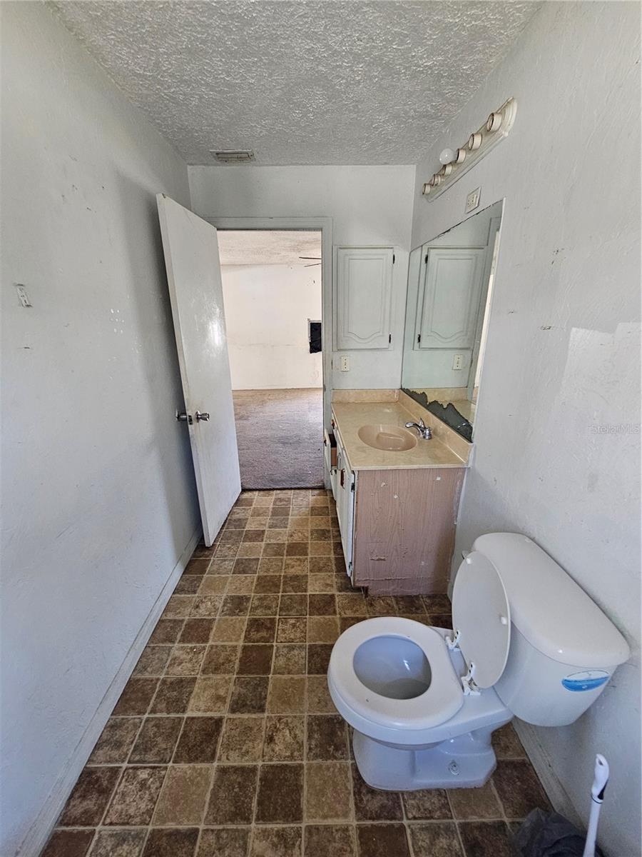 1666 23RD ST, SARASOTA, FL, 34234