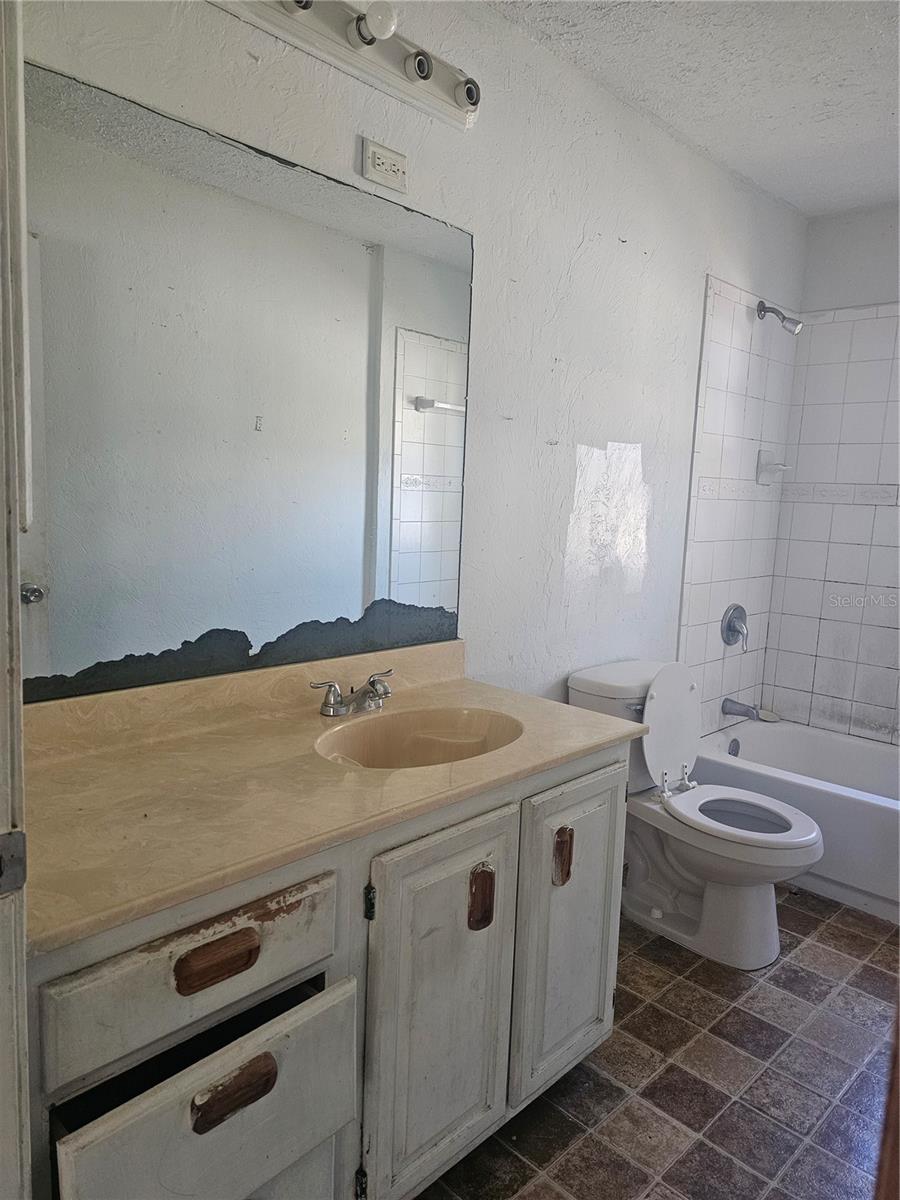 1666 23RD ST, SARASOTA, FL, 34234