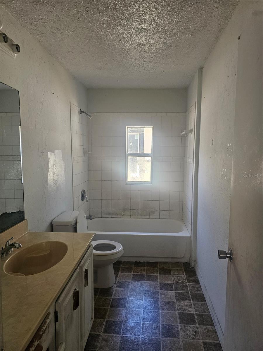 1666 23RD ST, SARASOTA, FL, 34234