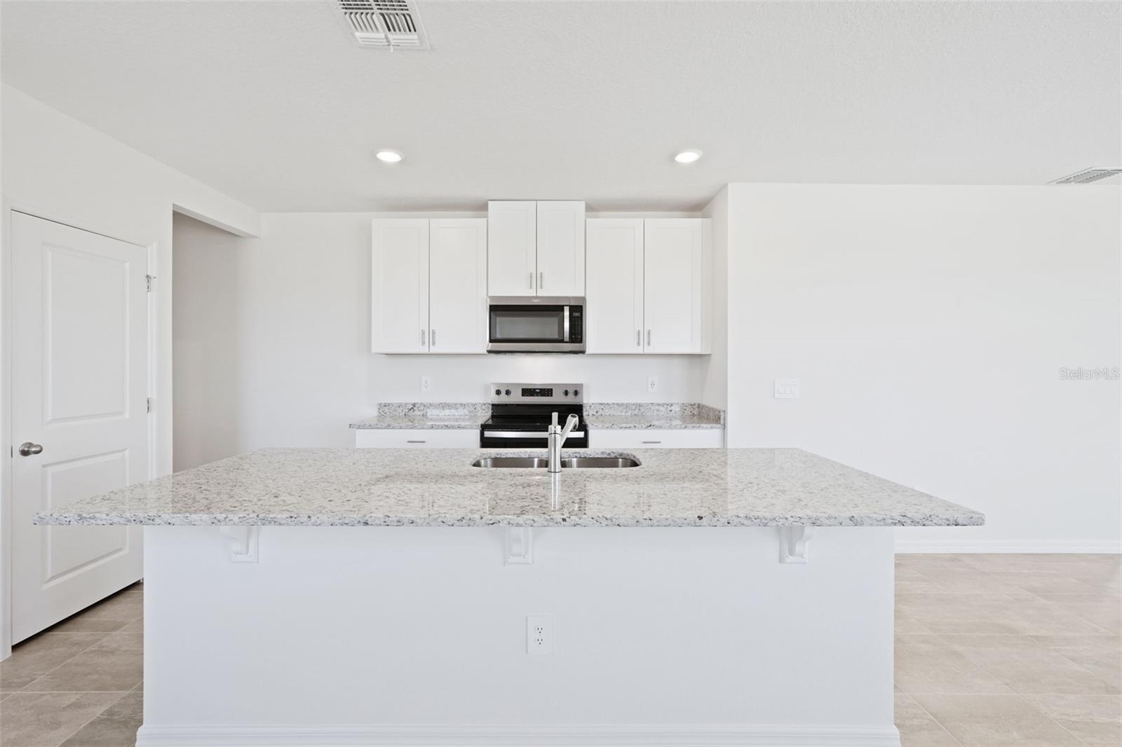 108 WHITELAND BND, NOKOMIS, FL, 34275