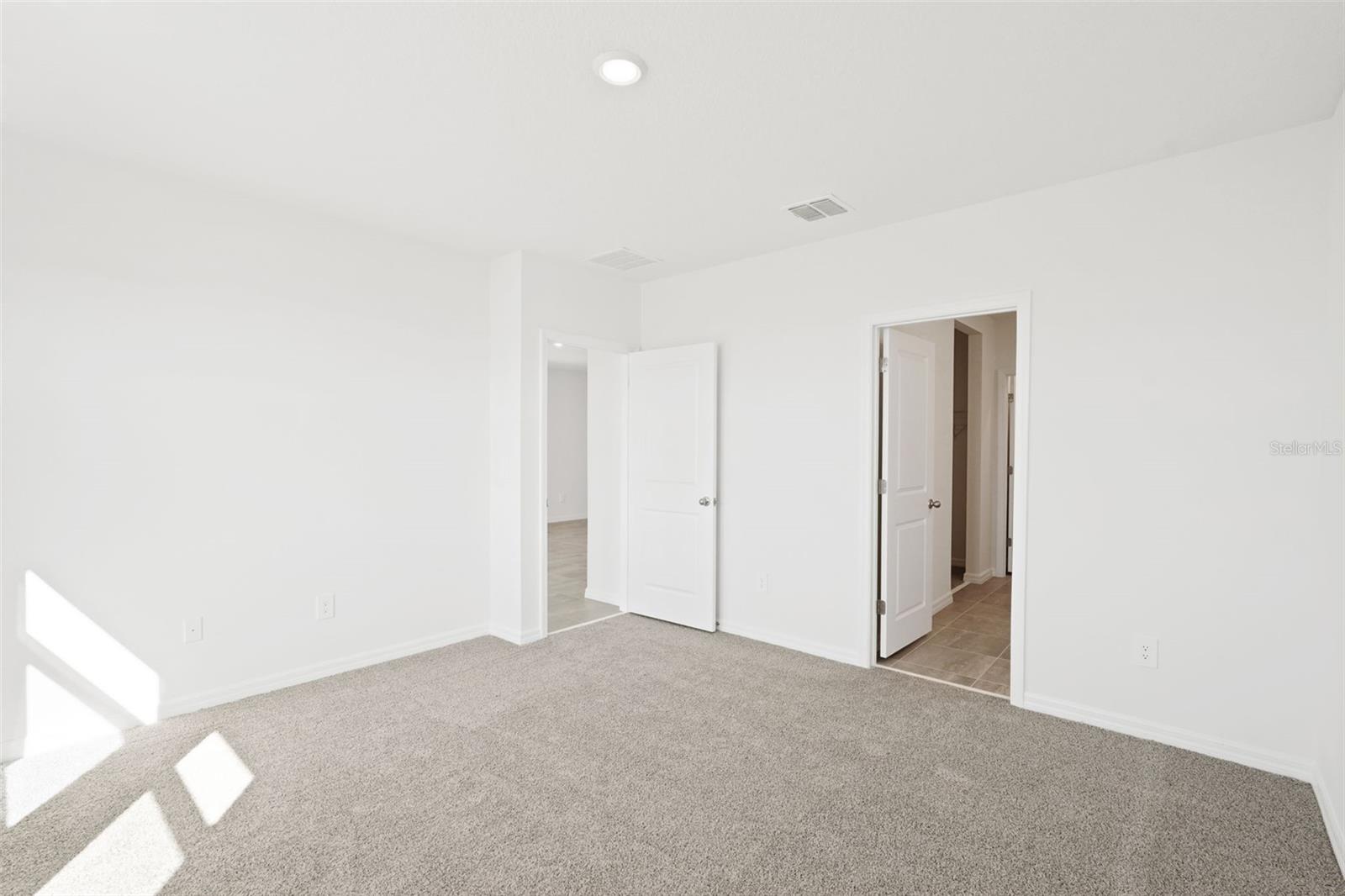 108 WHITELAND BND, NOKOMIS, FL, 34275