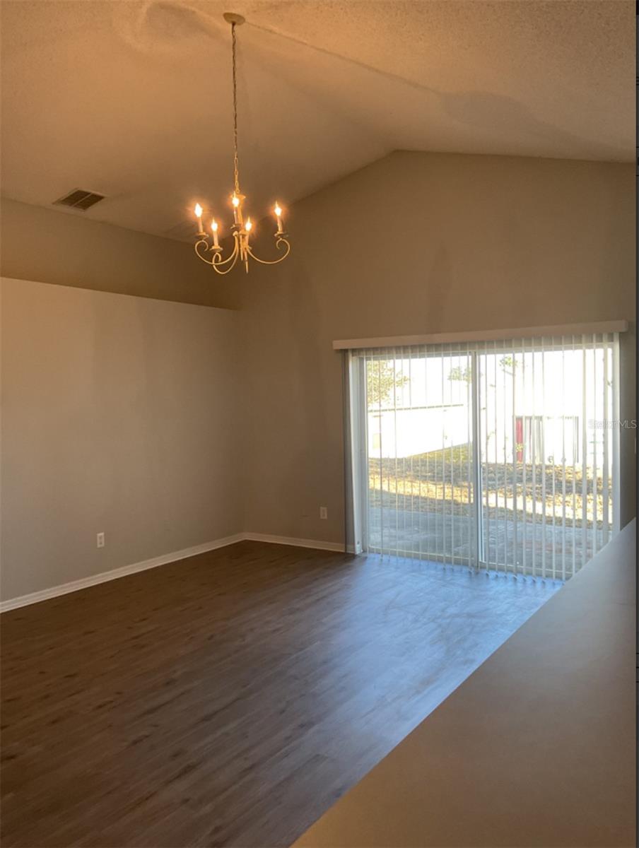 1001 LAKE CHARLES DR, DAVENPORT, FL, 33837