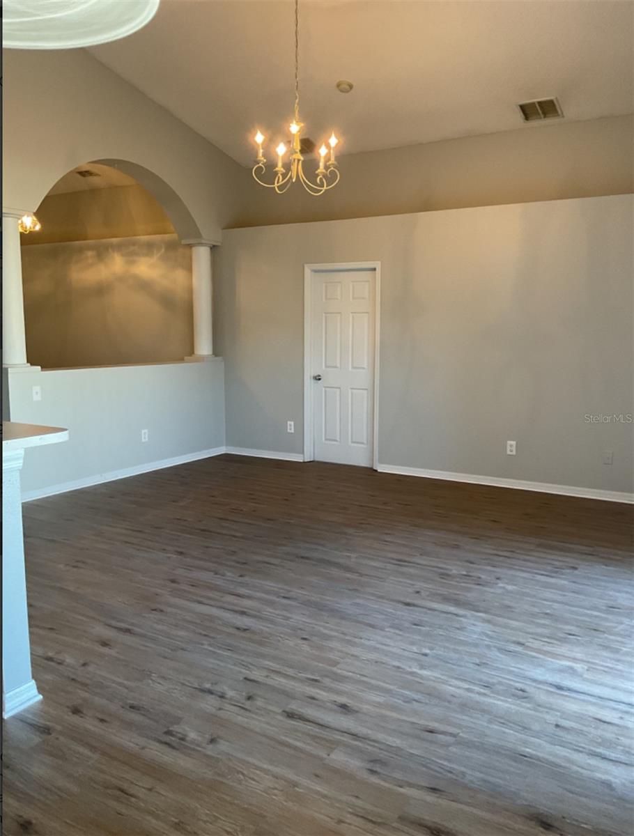 1001 LAKE CHARLES DR, DAVENPORT, FL, 33837