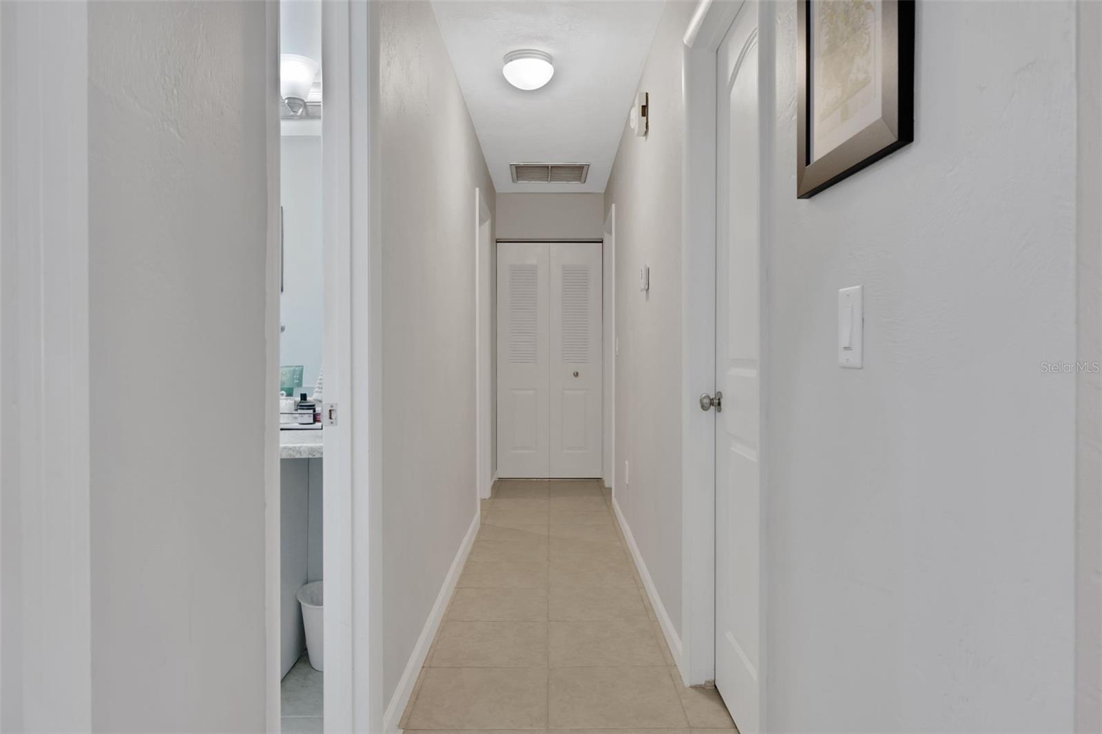 1525 ORANGE TREE DR, EDGEWATER, FL, 32132