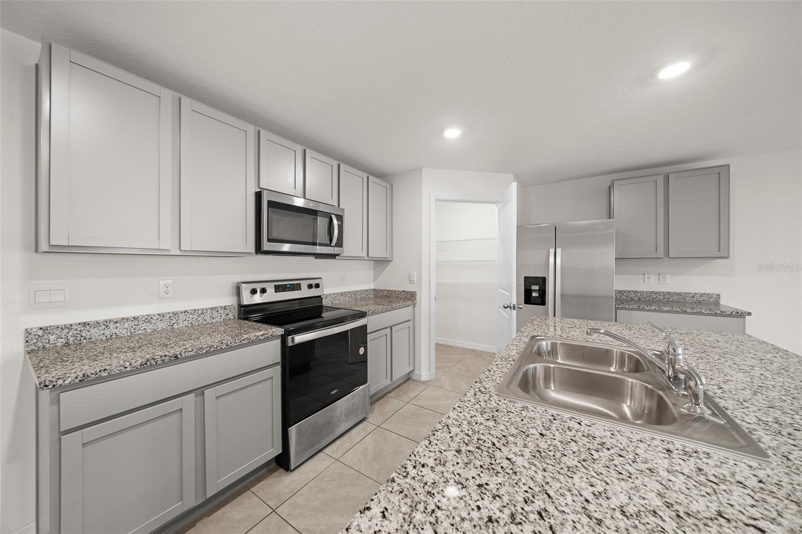 243 MARION OAKS TRL, OCALA, FL, 34473