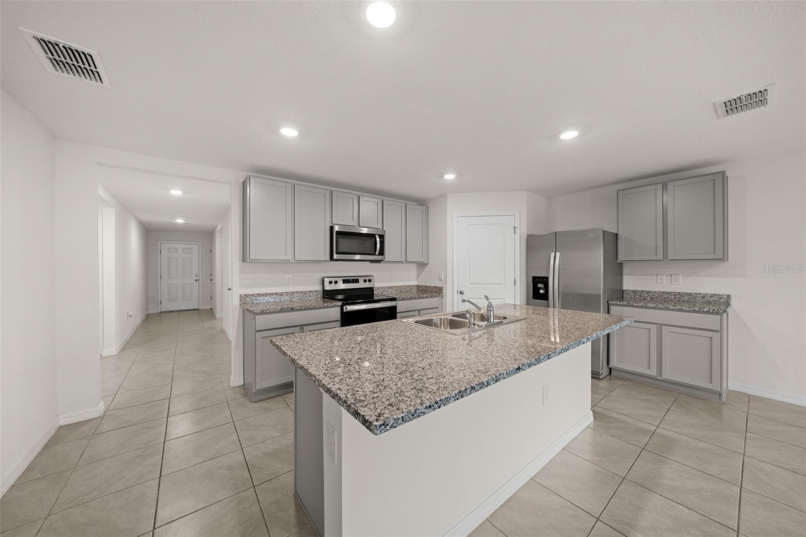 243 MARION OAKS TRL, OCALA, FL, 34473