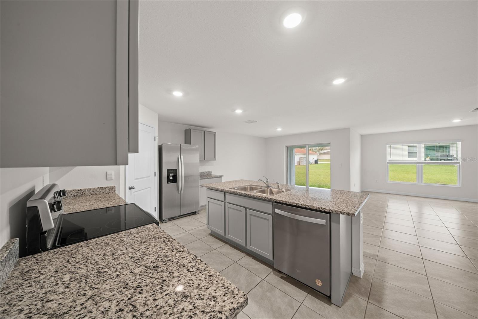 243 MARION OAKS TRL, OCALA, FL, 34473