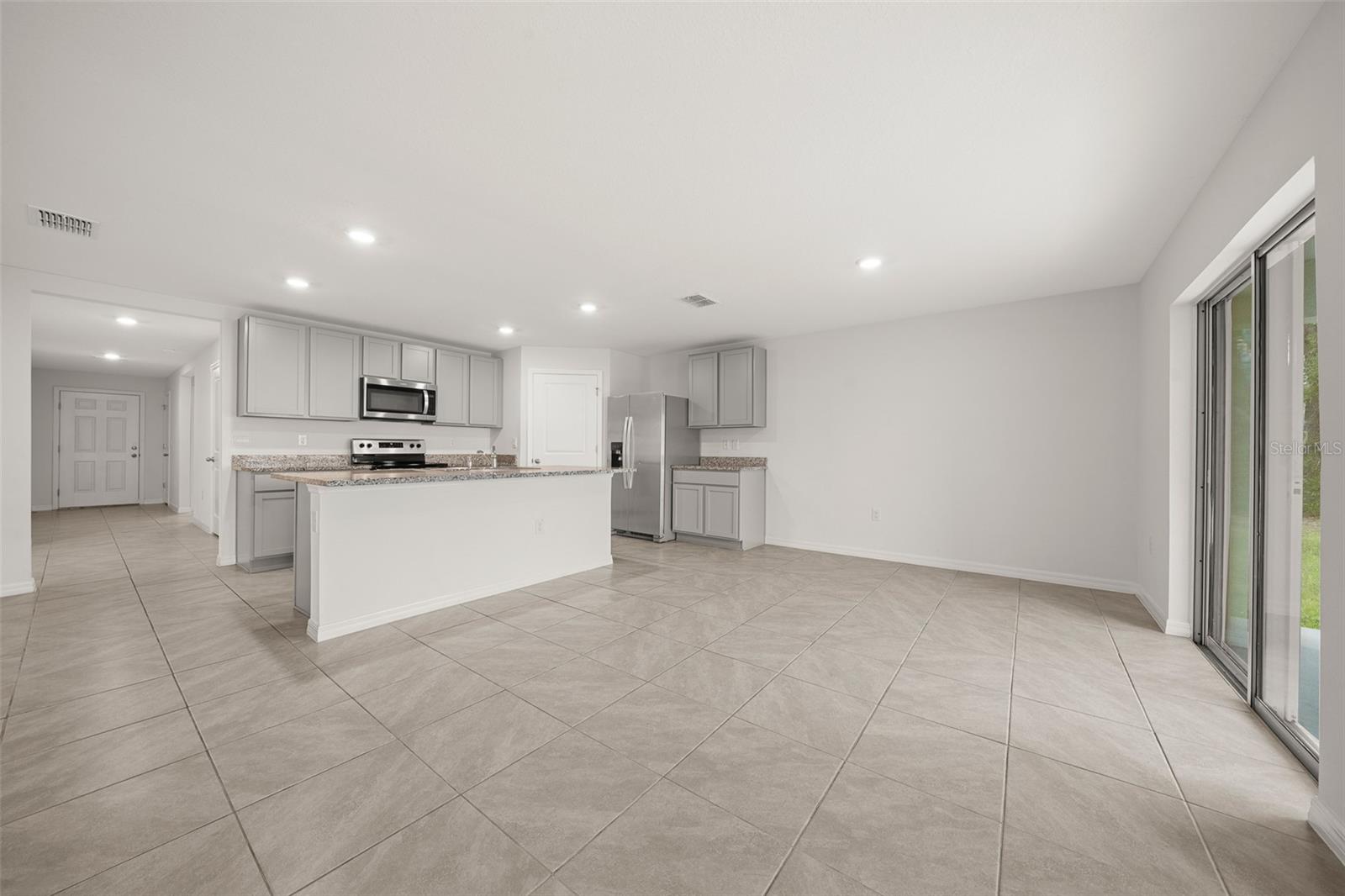 243 MARION OAKS TRL, OCALA, FL, 34473