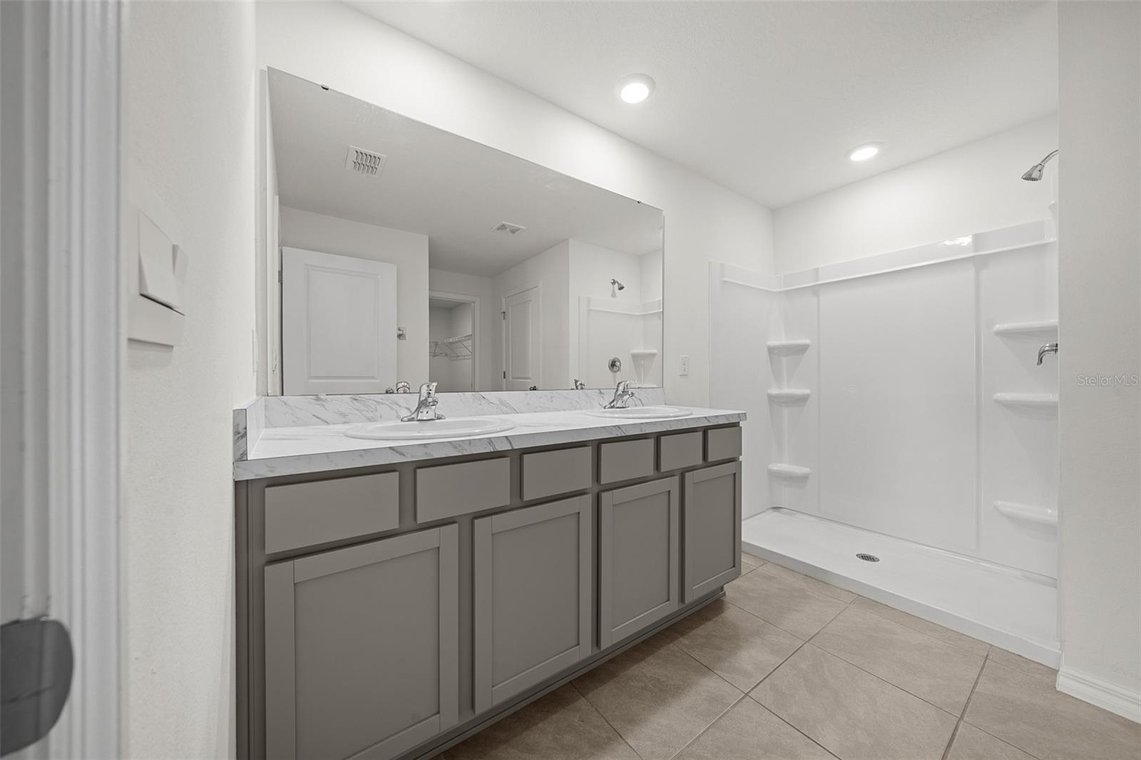 243 MARION OAKS TRL, OCALA, FL, 34473