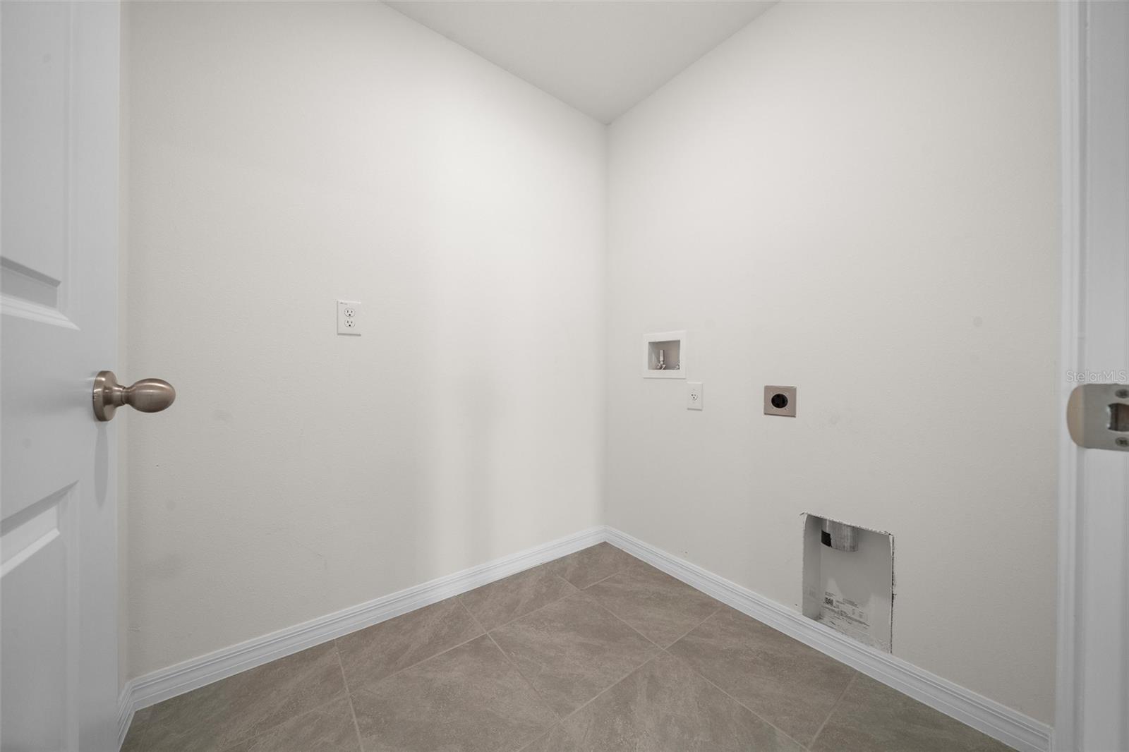 243 MARION OAKS TRL, OCALA, FL, 34473