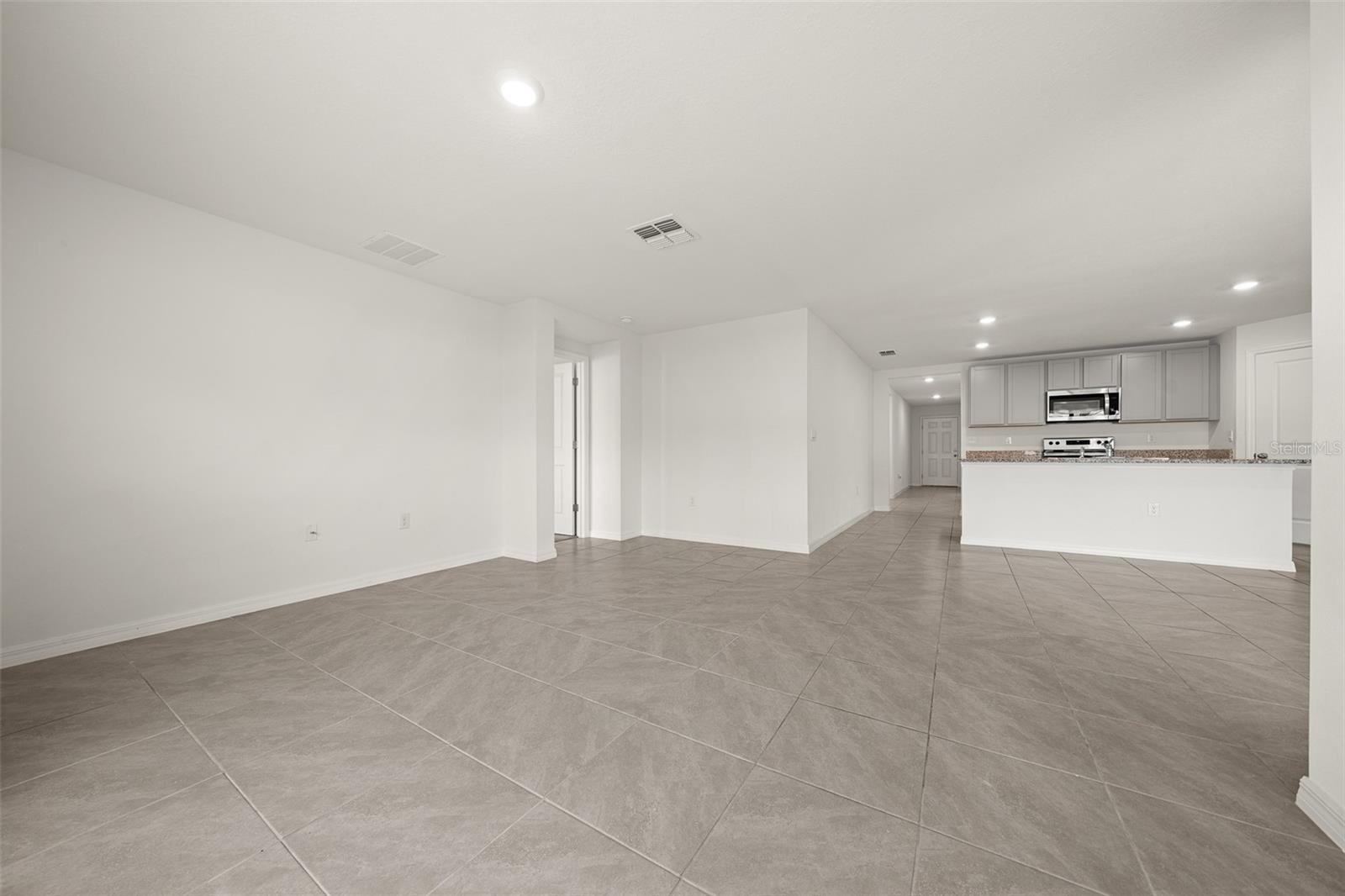 243 MARION OAKS TRL, OCALA, FL, 34473