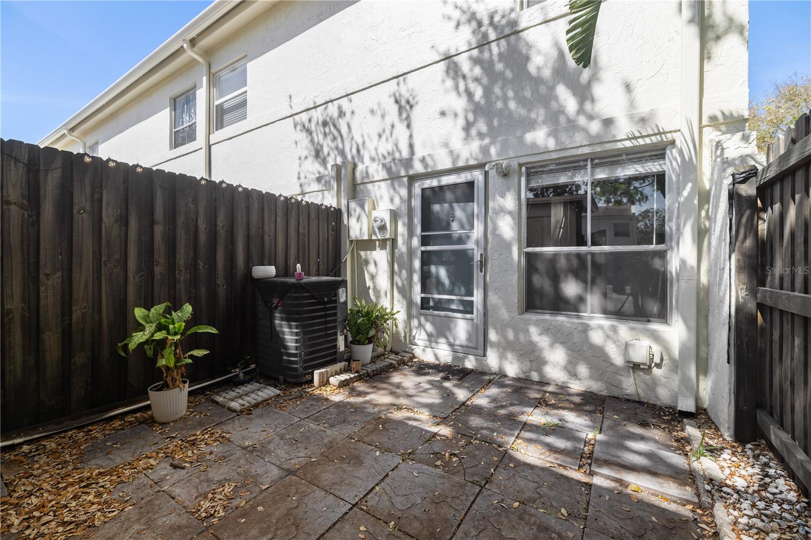4302 LA MORA CT, TAMPA, FL, 33611
