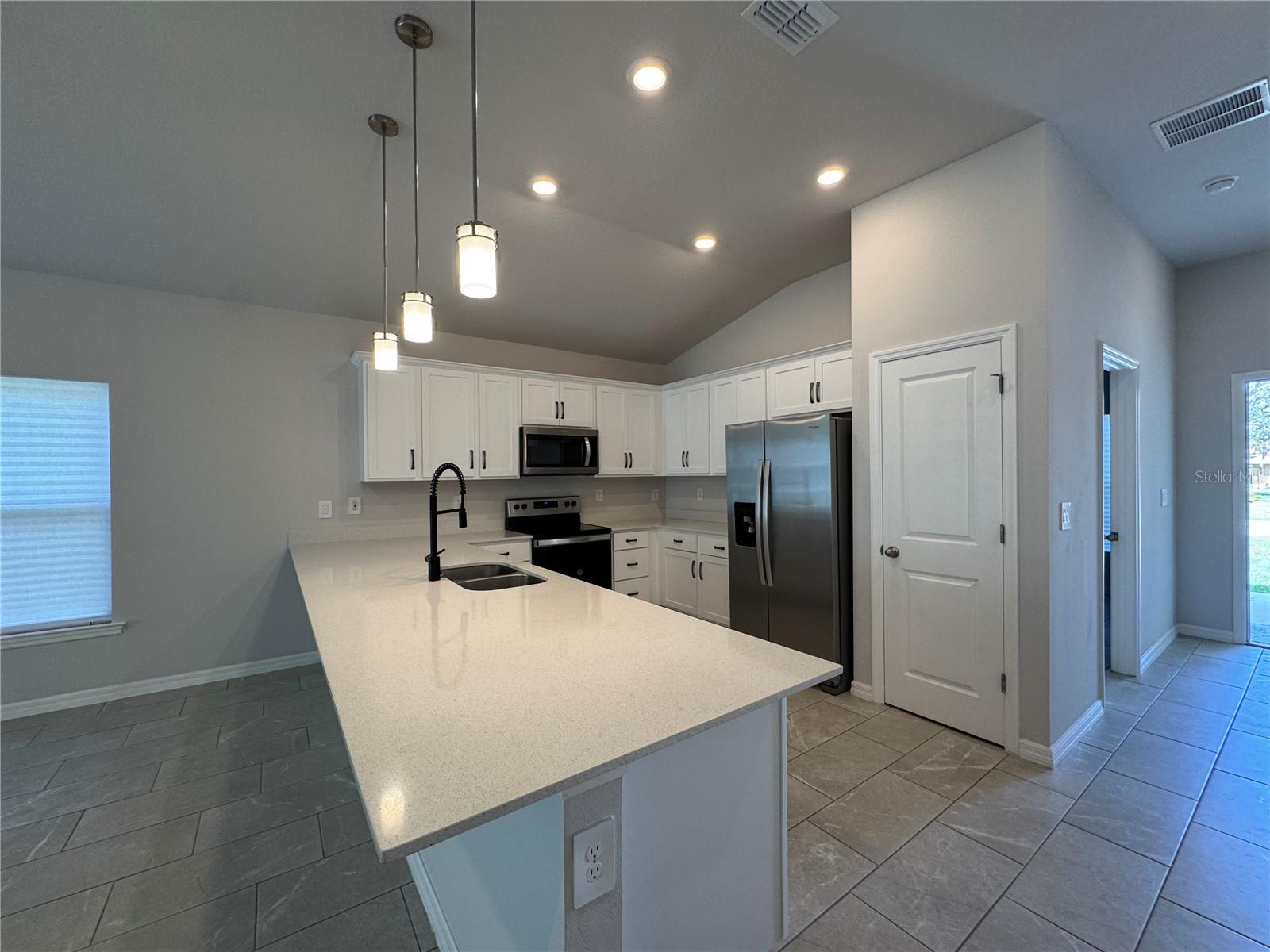 461 SEASONS DR, PUNTA GORDA, FL, 33983