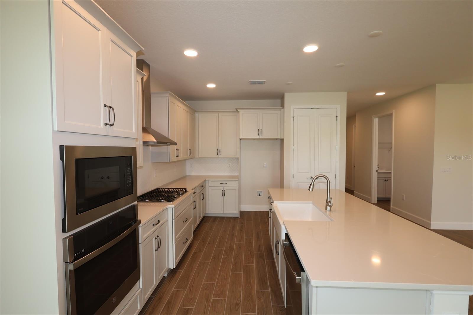 804 POINTE EMERSON BLVD, APOPKA, FL, 32703