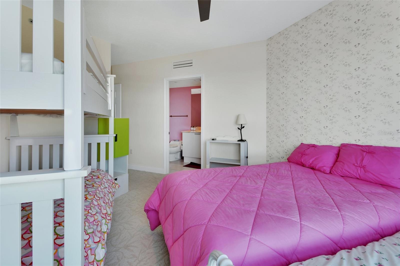 241 RIVERSIDE DR #1502, DAYTONA BEACH, FL, 32117