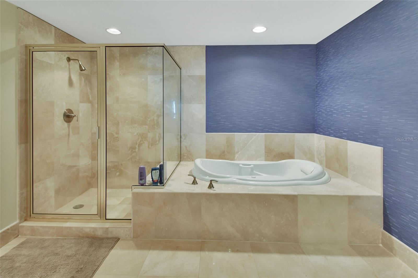 241 RIVERSIDE DR #1502, DAYTONA BEACH, FL, 32117