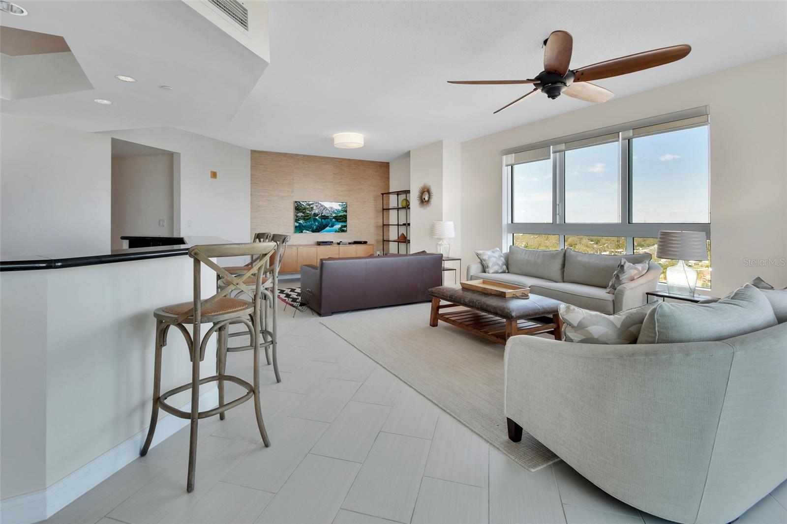 241 RIVERSIDE DR #1502, DAYTONA BEACH, FL, 32117