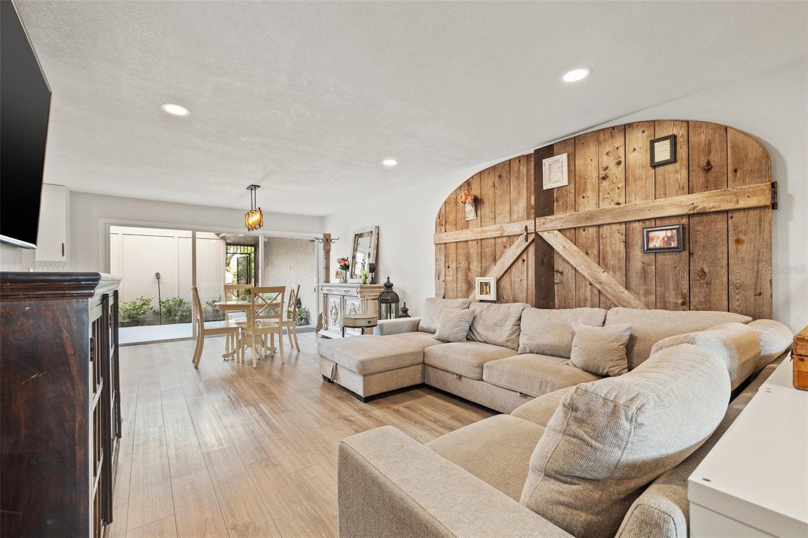 10607 CARROLLBROOK WAY #10607, TAMPA, FL, 33618