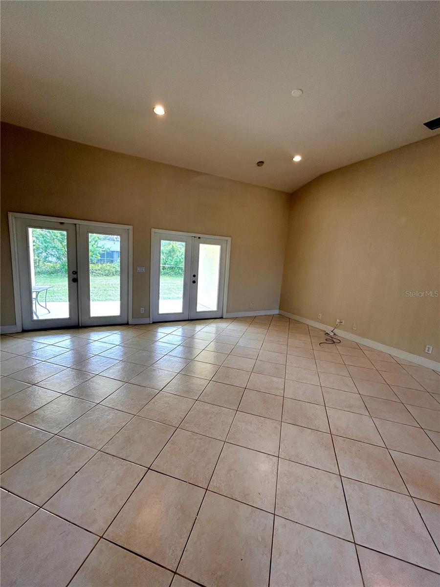 20255 GLADSTONE AVE, PORT CHARLOTTE, FL, 33952