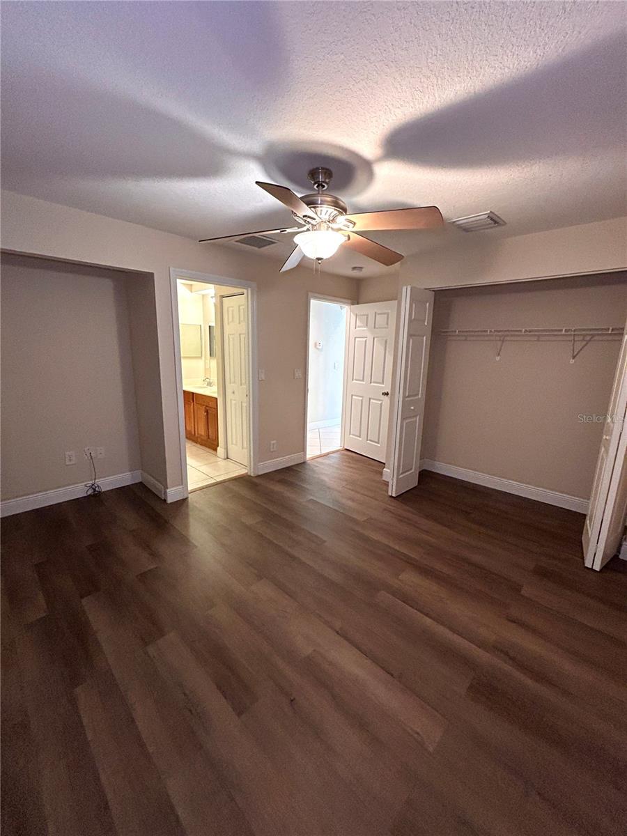 20255 GLADSTONE AVE, PORT CHARLOTTE, FL, 33952