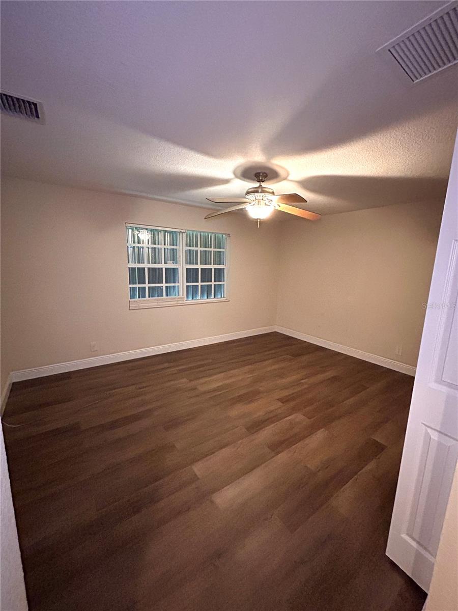 20255 GLADSTONE AVE, PORT CHARLOTTE, FL, 33952