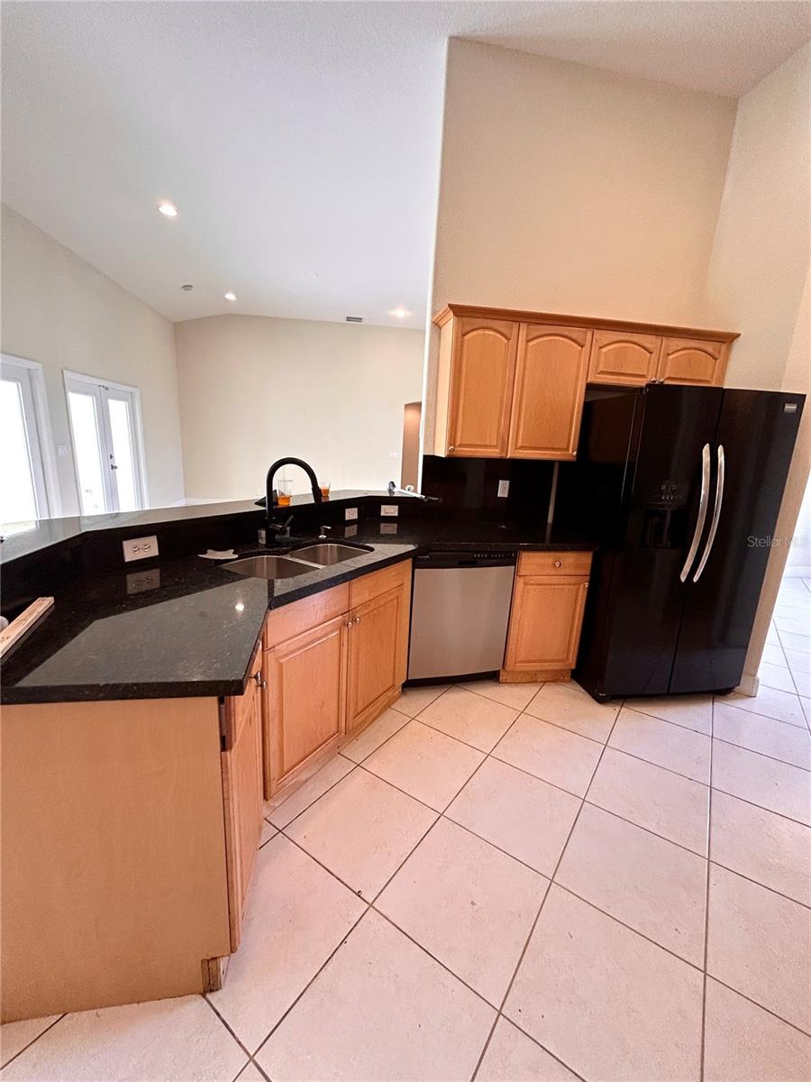 20255 GLADSTONE AVE, PORT CHARLOTTE, FL, 33952