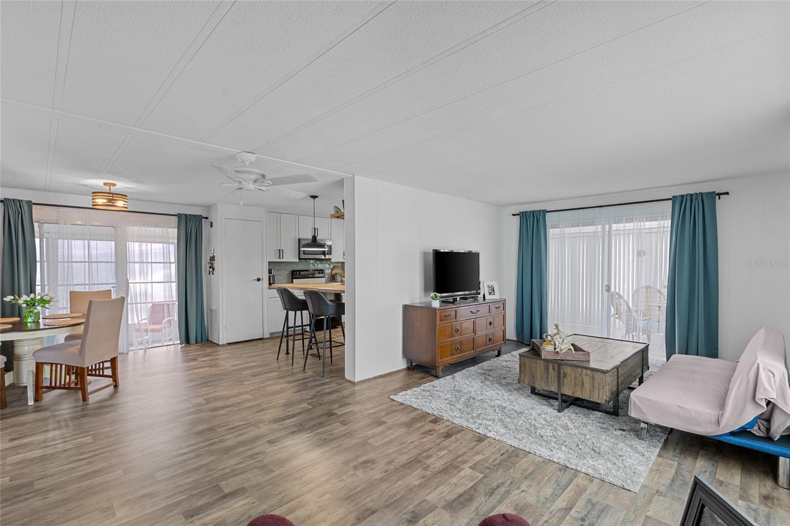 2012 MAUI DR, HOLIDAY, FL, 34691