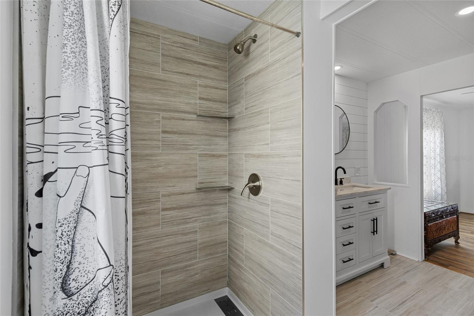 2012 MAUI DR, HOLIDAY, FL, 34691