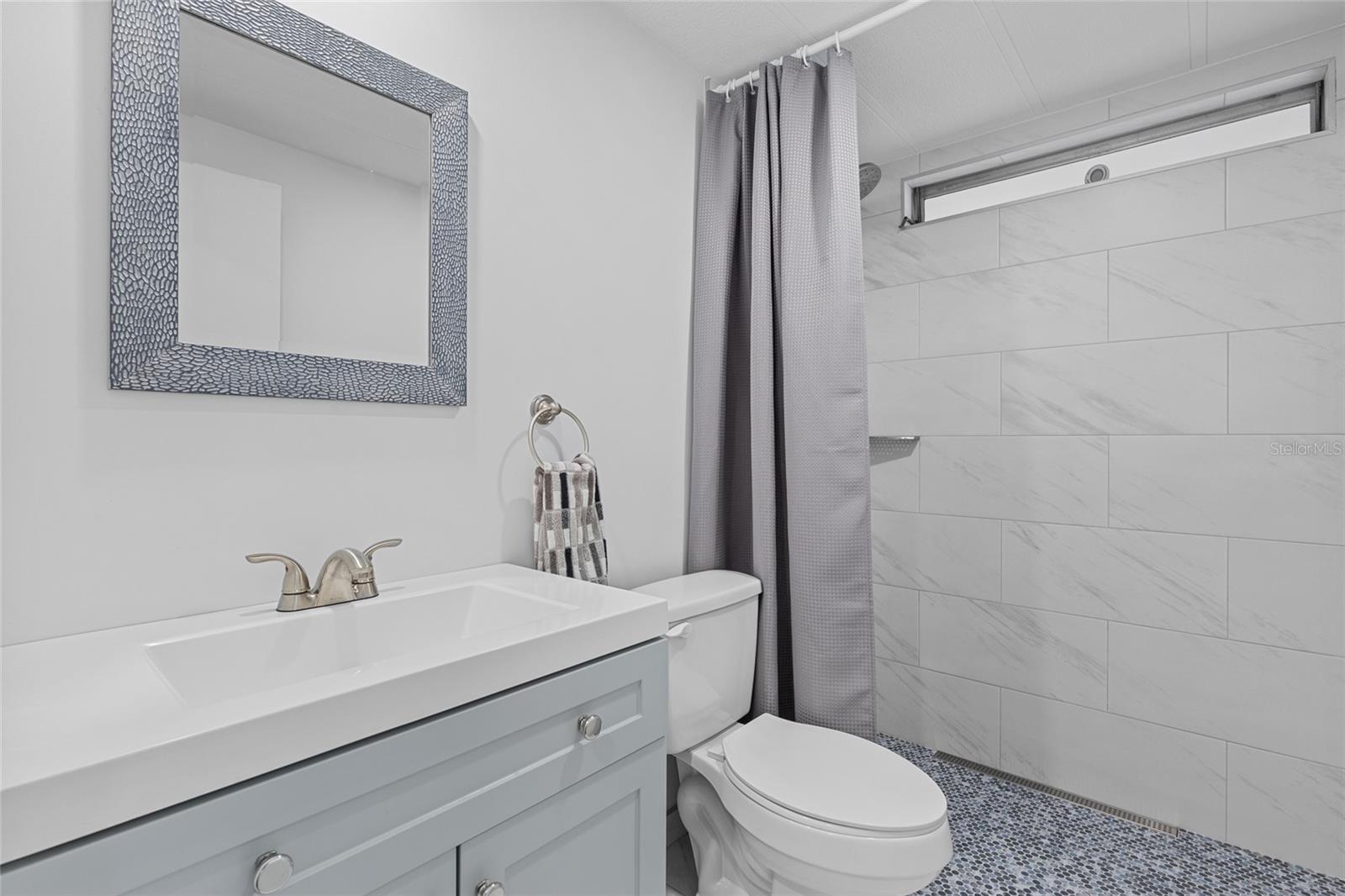 2012 MAUI DR, HOLIDAY, FL, 34691