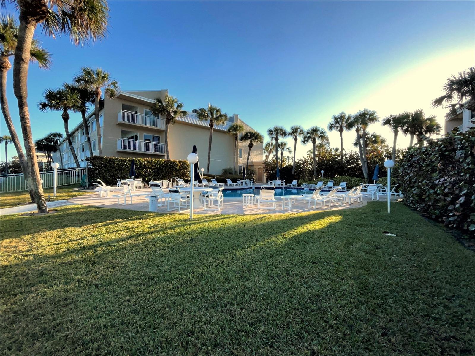 3400 GULF BLVD #304, BELLEAIR BEACH, FL, 33786