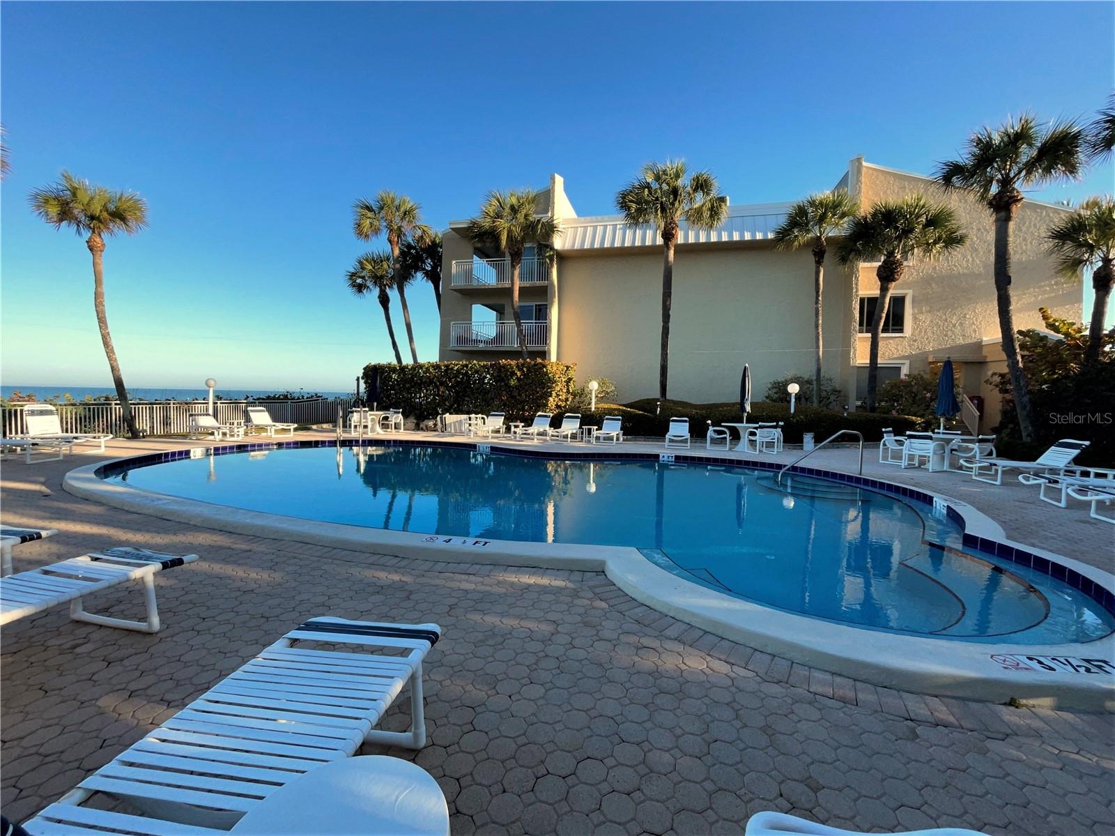 3400 GULF BLVD #304, BELLEAIR BEACH, FL, 33786