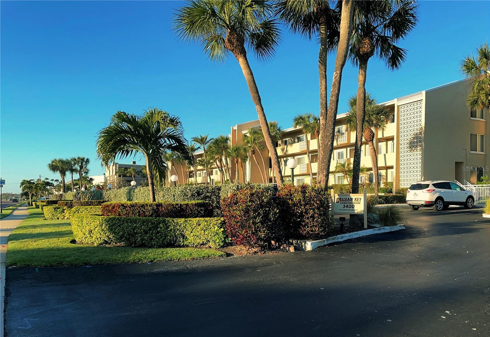 3400 GULF BLVD #304, BELLEAIR BEACH, FL, 33786